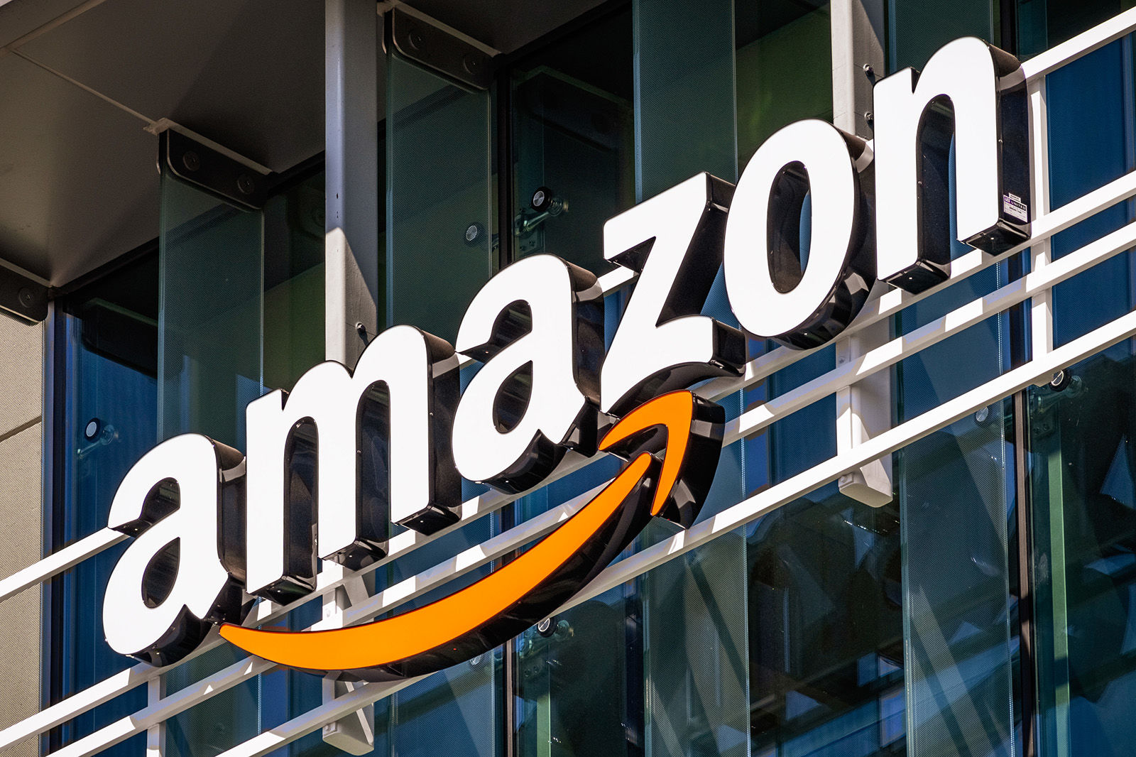 BIZ-AMAZON-GROCERY-DMT